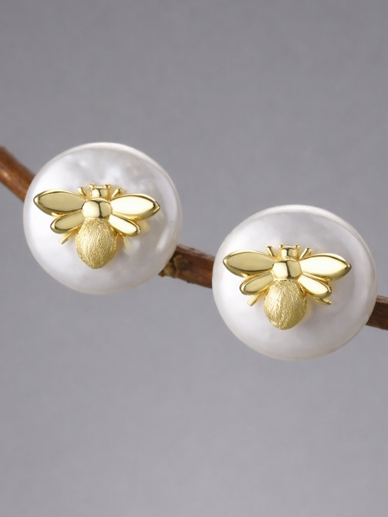Artisan Handmade Dainty 925 Silver Natural Pearl Bee The Zechari Earrings